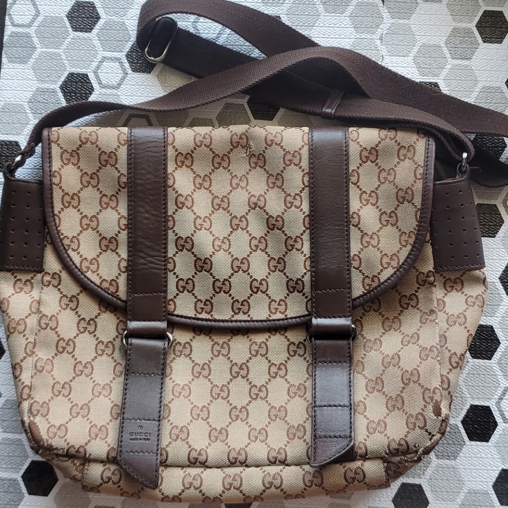 GUCCI Vintage Canvas Crossbody Bag for Men/Women